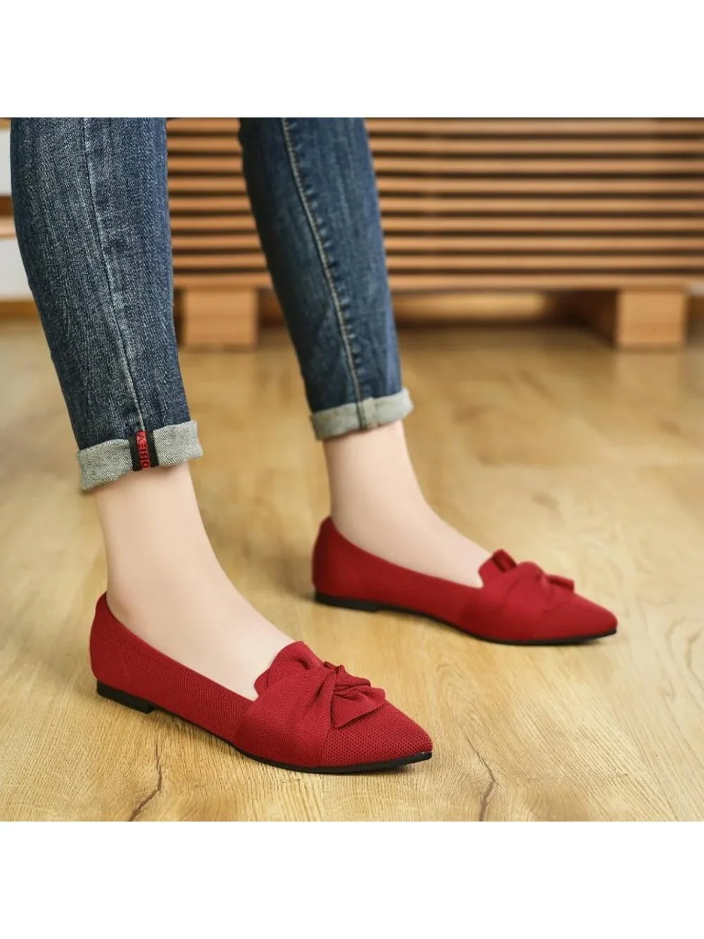 Women's Red Pointed Toe Ballet Flats with Bow Comfortable Knit Dressy Shoes